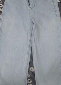 this jeans is very new