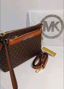 MICHAEL KORS SLING BAG**12A QUALITY*WD BOX