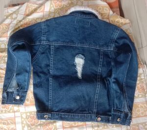 Demin Blue Jacket💙🧥✨30-34 size tk ko