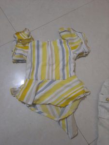 Baby Girl Top And Jean's Set