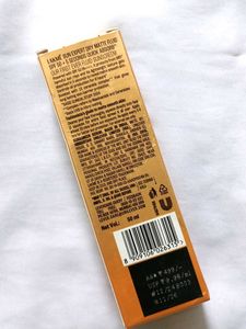 Lakme 9to5 Sun Expert Dry Matte Fluid Suscreen
