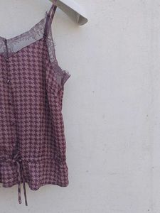 Chic Houndstooth Cami Top