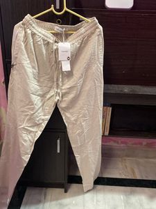 New with tag formal Calvin Klein Beige Pants