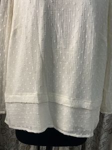 Chic White Textured Long Sleeve Top