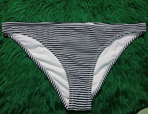 Striped🎁 Bikini Bottom🎁🆕