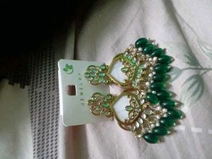 Elegant Emerald Green Dangle Earrings