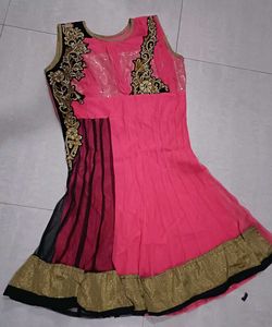Beautiful Pink Kurta with Gold Embellishments