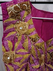 Gorgeous Pink &amp; Gold Embellished Kurta Set