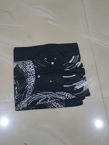 Stylish Black Saree with Abstract Print