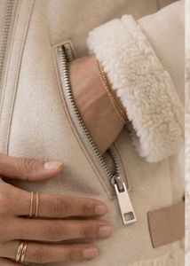 Chic Cream Winter Jacket with Soft Fur Lining