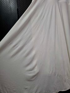 Simple White V-Neck Maxi Dress