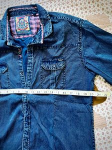 Lightweight denim