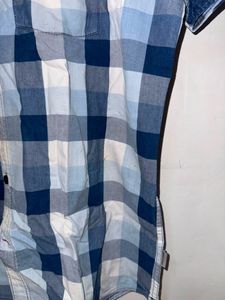 Men's Blue Checkered Short Sleeve Shirt