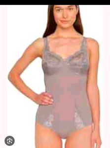 Women's Shapewear Bodysuit