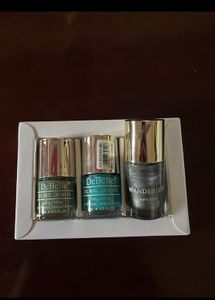 Combo Of A Shrug , Nail polishes, Comb