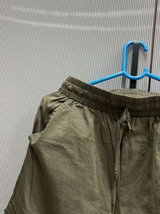 Olive Green Cargo Pants 🆕 With Out Tag 🏷️