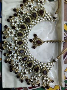Elegant Indian Jewelry Set