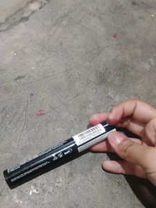 MUA Volume High Impact Magnifying Mascara
