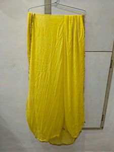 Vibrant silk Yellow Kurta Set. 3 piece.