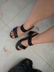 Stylish Black Sandals