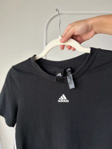Adidas Graphic Cropped T-Shirt