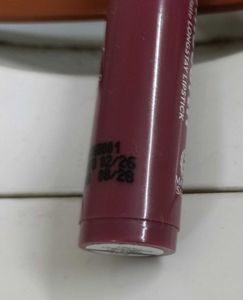 Mamaearth Moisture Matte Lipstick