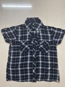 Women’s  Blue Plaid Short Sleeve Shirt