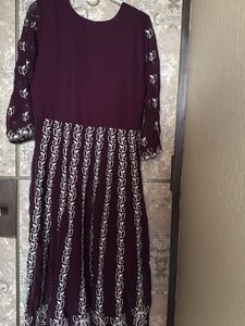 Elegant Embroidered Kurta