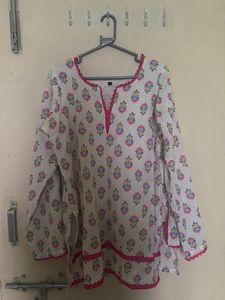 Farshi White Printed Kurta with Pink B
