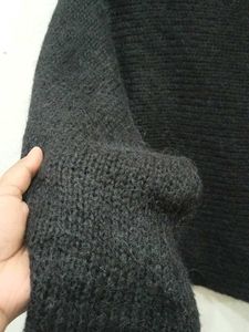 Black Knit Cropped Sweater