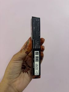 Staze 2-in-1 Liquid Lipstick
