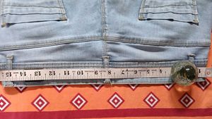 Light Wash Denim Jeans ( for girls)