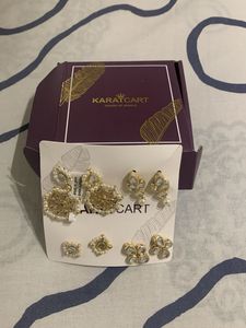 Karatcart Pearl &amp; Kundan Jewellery Set