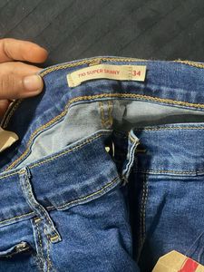 (NEW) Levi's 710 Super Skinny Jeans
