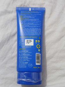 WOW Hydrocharge Electrolyte Face Wash