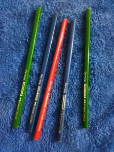 Never Ending Pencil + 5  Super Dark Pencils