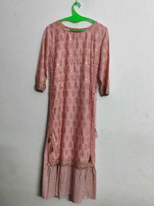 Elegant Pink Kurti with Golden Print