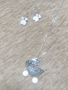 Cute Teddy Bear &amp; Swan Necklace &amp; Earrings Set