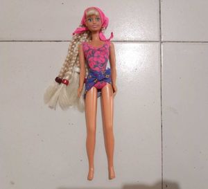 Vintage Sindy doll