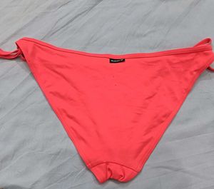 😍 Coral Bikini Bottom with Ties