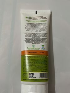 Vitamin C Face Wash For Skin Illumination