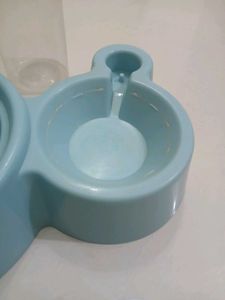 Amazon Basics 2 In 1 Pet Feeder