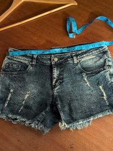 UMM Distressed Denim Shorts