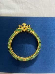 Exquisite green stones Peacock Bangle