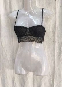 52209. Black Lace Bralette
