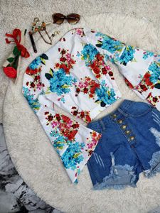 Floral Bell Sleeve Crop Top