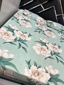 daily use Elegant Floral Bedsheet Set