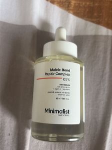 Minimalist Hair Serum