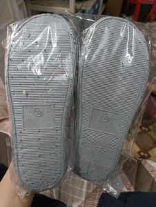 New Cute Gray Slippers with Cartoon Detail