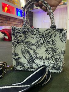 H&M Jackquard Small Handbag